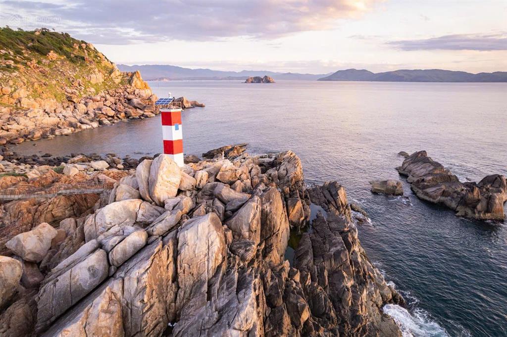 Chỉ 1,8 tỷ sở hữu ngay lô đất view biển gành đá đĩa full thô cư, ngay đường xuống bãi tắm