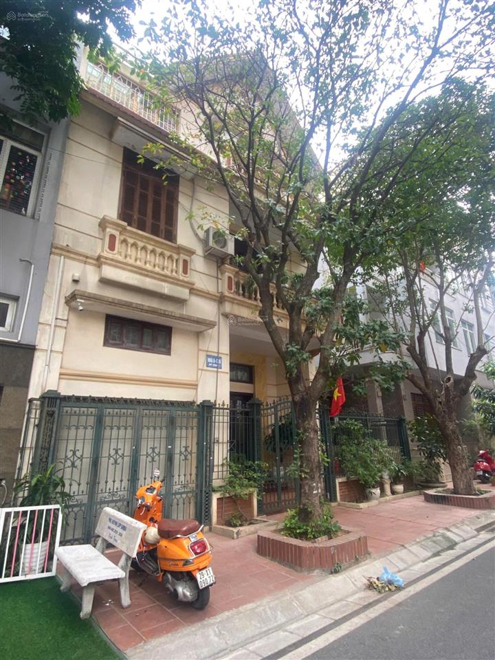 Bán gấp bt mỹ đình 1, căn vip, mặt tiền nguyễn cơ thạch, mt siêu rộng 11m cam kết giá tốt