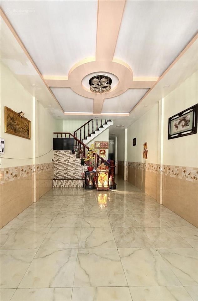 Hồ học lãm an lạc, nhà đẹp, dt 102 m², nhỉnh 7 tỏi.