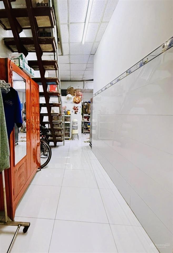 Bán nhà bà hom q6, 68 m2, 3 pn, nhỉnh 5 tỷ.