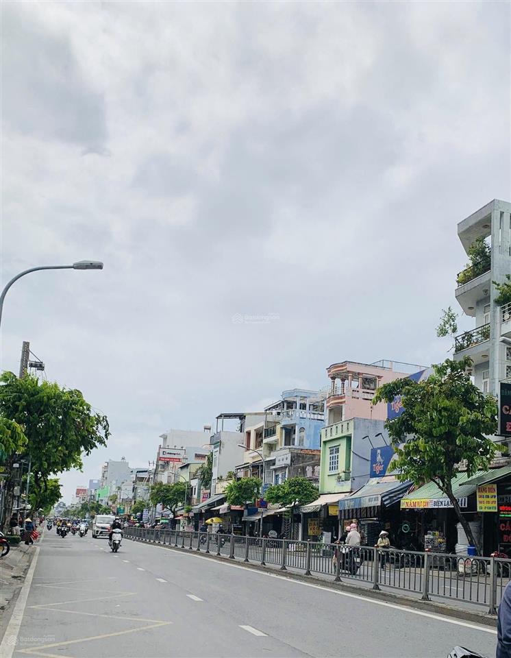 Bán nhà bà hom q6, dt 64 m2, nở hậu, 3pn, chỉ 5,1 tỷ.
