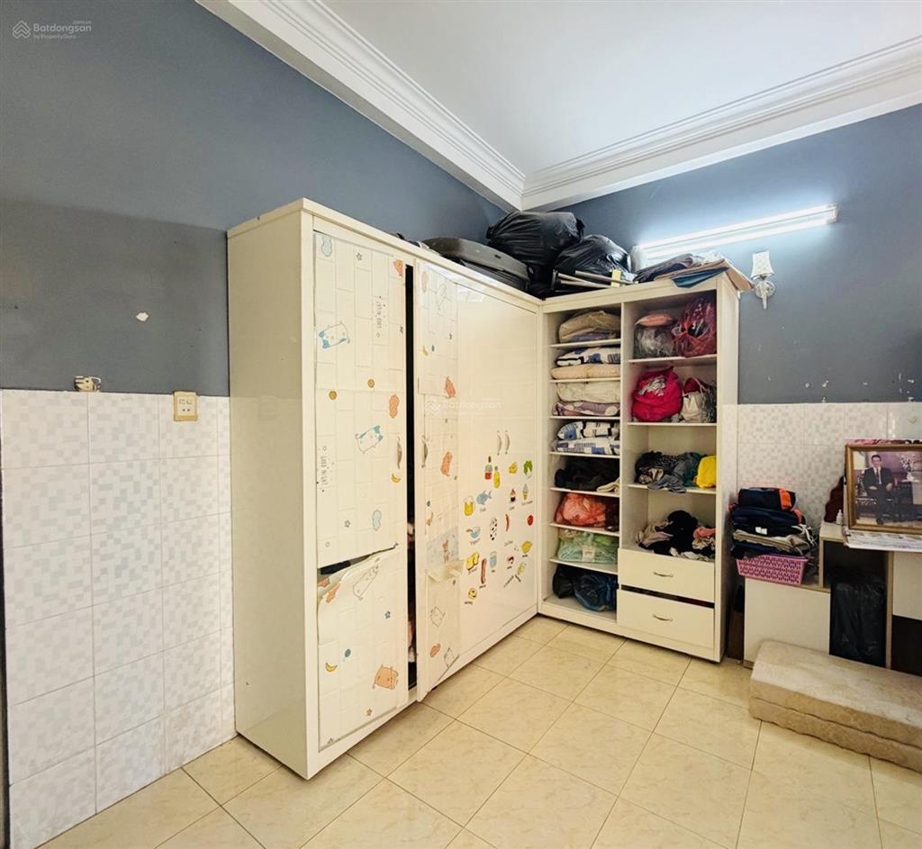 Bán nhà bà hom q6, dt 64 m2, nở hậu, 3pn, chỉ 5,1 tỷ.