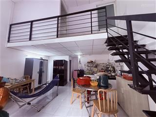 Bán nhà 2 tầng 50m2, gần chợ hiệp bình, sát bên đường phạm văn đồng