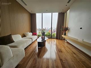 Cho thuê nhà nguyễn văn cừ, view đẹp, gara ô tô, làm văn phòng, ở. 8 tầng thang máy.