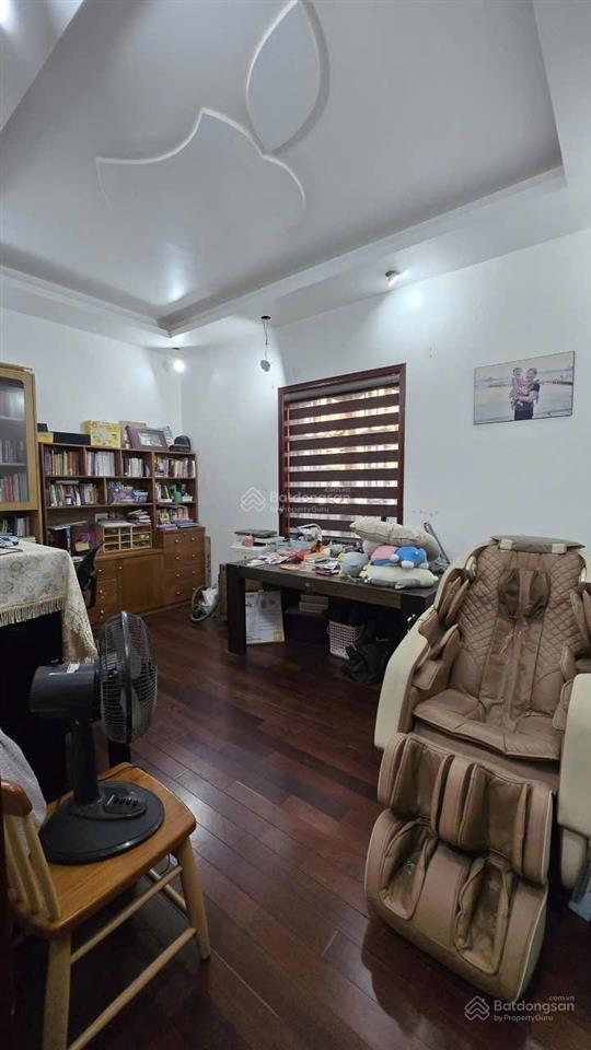 Cho thuê nhà nguyên căn gia quất bồ đề, long biên
