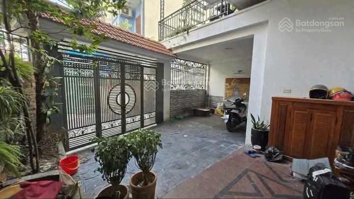 Cho thuê nhà nguyên căn gia quất bồ đề, long biên
