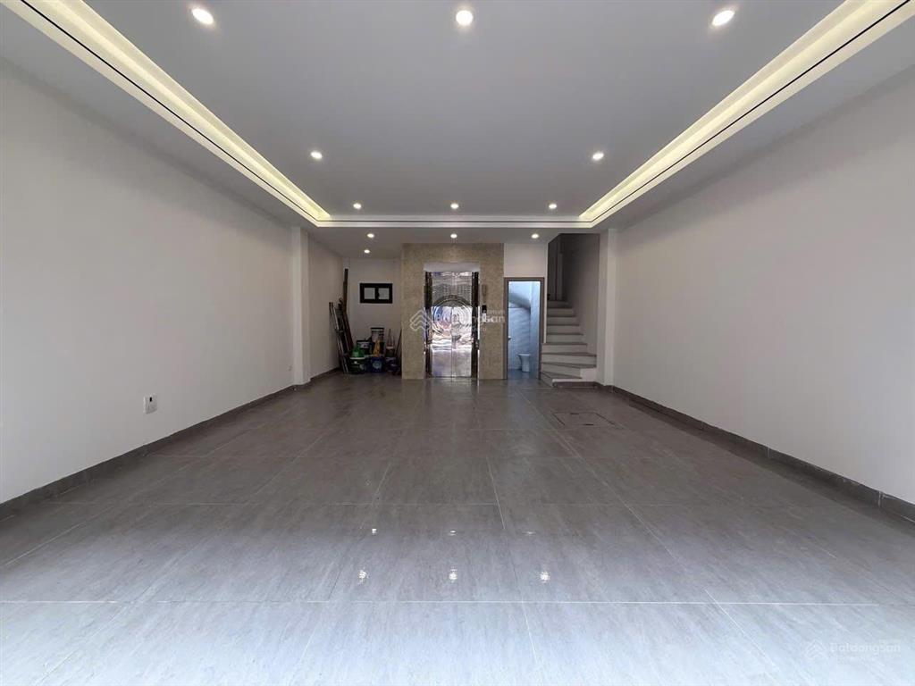 Cho thuê nhà nguyên căn 7 tầng mới đàm quang trung, thạch bàn, cổ linh full đồ, thang máy, gara