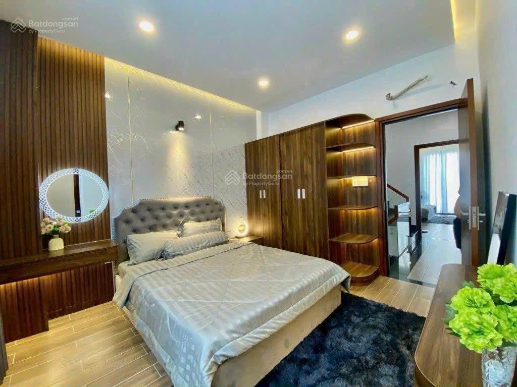 Bán căn nhà duy nhất ! đường nguyễn cửu vân, quận bình thạnh , 2 tầng , giá 3 tỷ 8 tl hẻm ô tô 5m