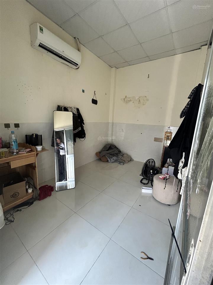 Huỳnh tấn phát, quận 7  h3g cách mặt tiền 50m 56m2 shr 3pn, 2wc chỉ 3.2 tỷ thương lượng nhẹ