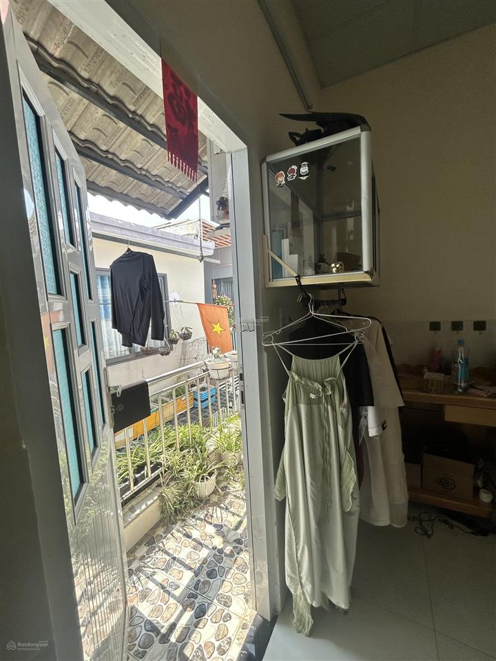 Huỳnh tấn phát, quận 7  h3g cách mặt tiền 50m 56m2 shr 3pn, 2wc chỉ 3.2 tỷ thương lượng nhẹ