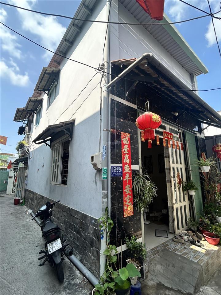 Huỳnh tấn phát, quận 7  h3g cách mặt tiền 50m 56m2 shr 3pn, 2wc chỉ 3.2 tỷ thương lượng nhẹ