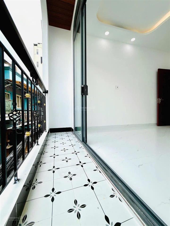 Phạm thế hiển thông cao lỗ  ngay trung tâm quận 8  cạnh parc mall  4 tầng  41m2 (4.1x10).
