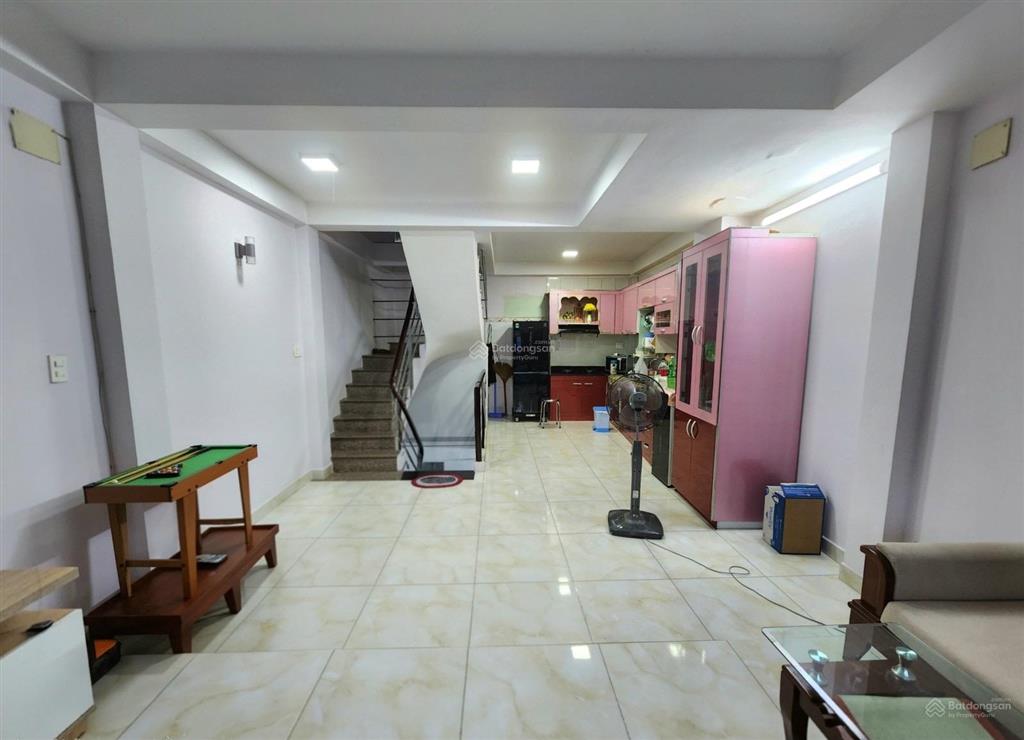 Nhà mặt phố kinh doanh đỉnh  vùng lõi quận 7  sát nguyễn thị thập/ kế kđt phú mỹ hưng  4 tầng
