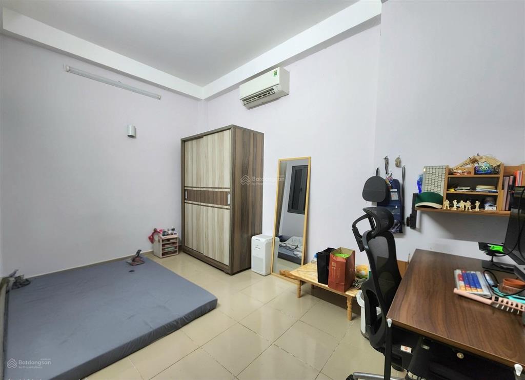 Nhà mặt phố kinh doanh đỉnh  vùng lõi quận 7  sát nguyễn thị thập/ kế kđt phú mỹ hưng  4 tầng