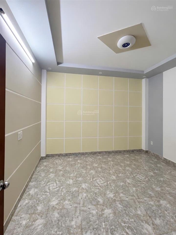 [quận 8] âu dương lân  nhà còn mới ở ngay  gần mặt tiền  hẻm trước nhà hơn 6m  4 tầng