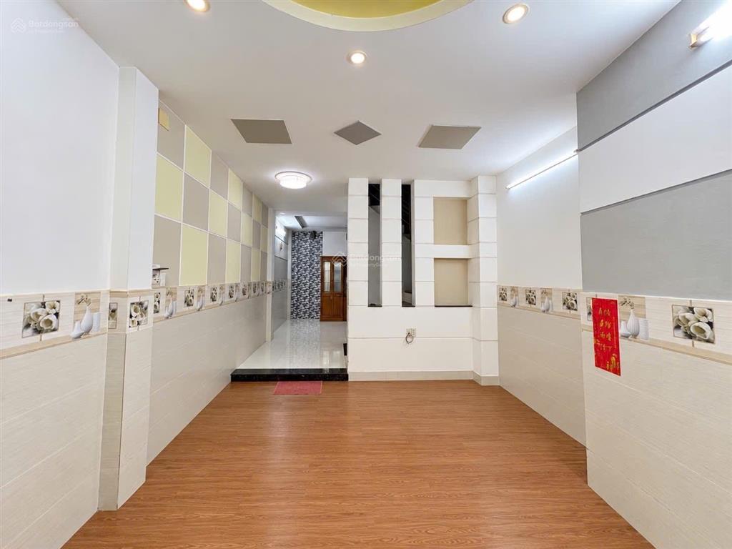 [quận 8] âu dương lân  nhà còn mới ở ngay  gần mặt tiền  hẻm trước nhà hơn 6m  4 tầng