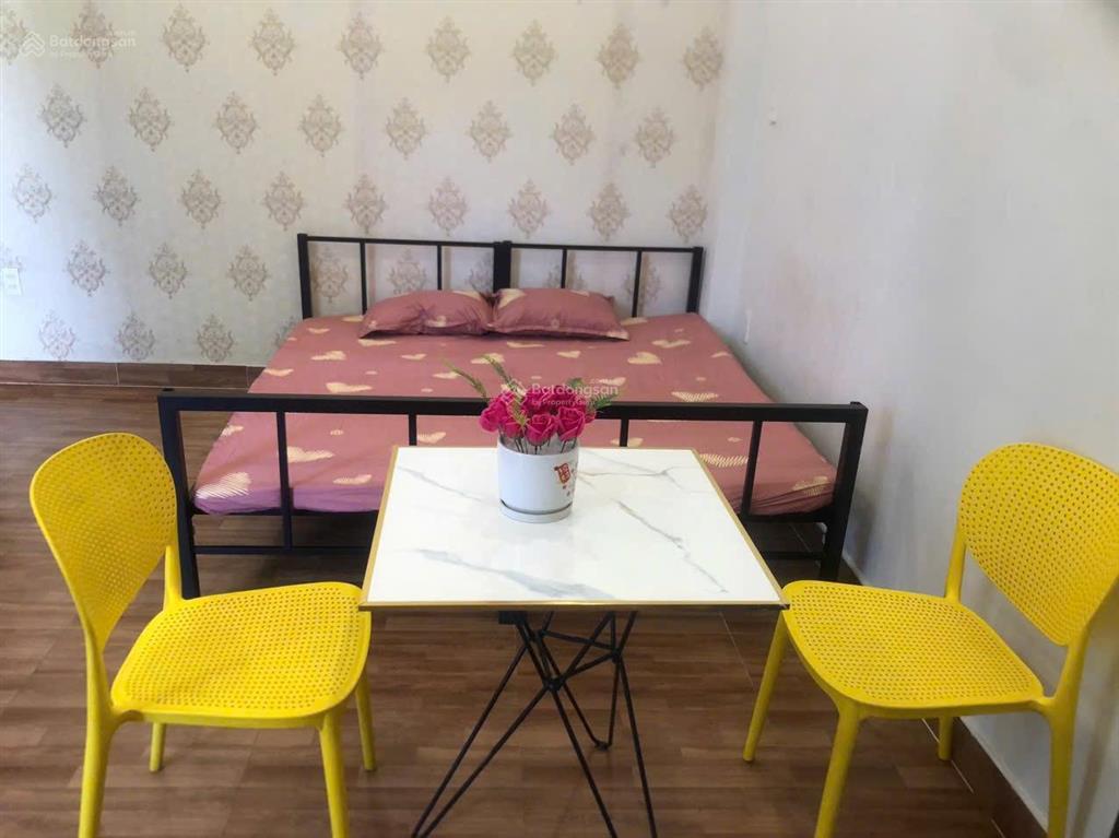 Bán căn hộ dịch vụ góc 2 mặt tiền nguồn thu 40tr/tháng đường 12m thông cực đẹp