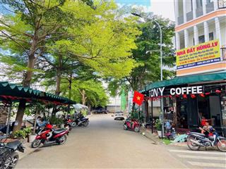 Bán căn hộ dịch vụ góc 2 mặt tiền nguồn thu 40tr/tháng đường 12m thông cực đẹp