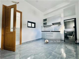Cho thuê chdv mới xây giá 3tr6/tháng, hẻm 114 vườn lài