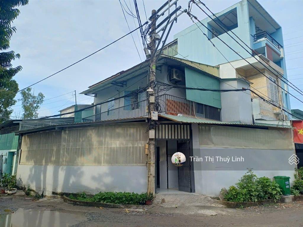 Cho thuê nhà nguyên căn 4 pn, 3 wc, 2 bếp, giá 8tr/tháng ở an phú đông