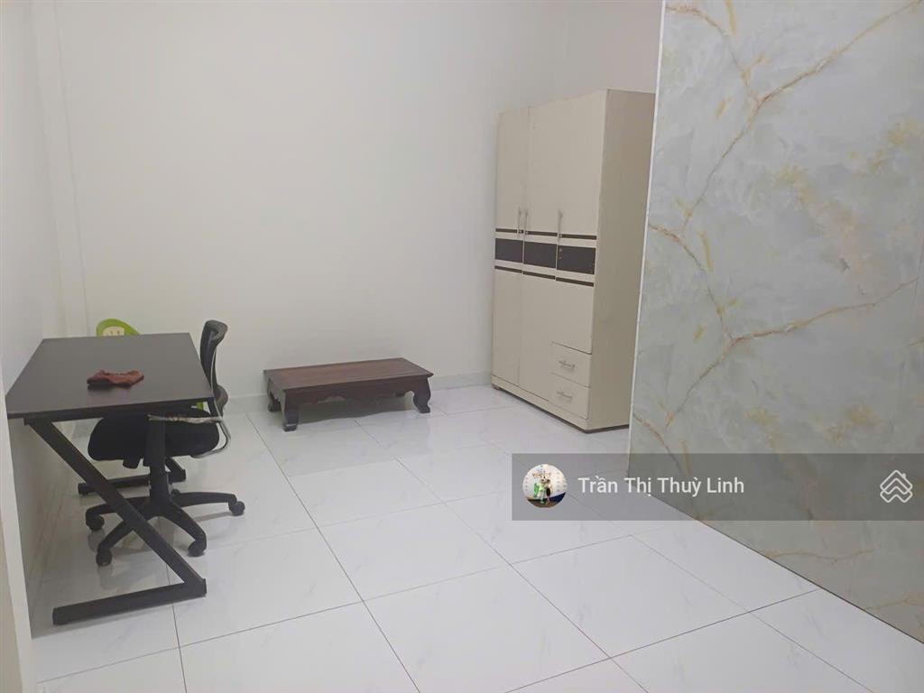 Cho thuê nhà nguyên căn 4 pn, 3 wc, 2 bếp, giá 8tr/tháng ở an phú đông