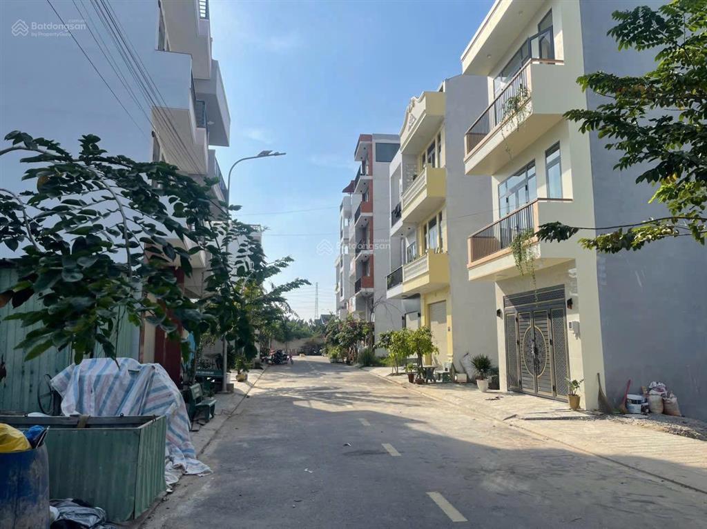 Hàng hiếm! khu đồng bộ đường 8m, giá chỉ 4 tỷ