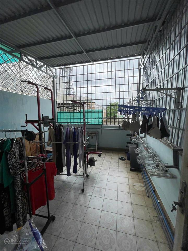 Mặt tiền vành đai trong vị trí đẹp khu tên lửa aeon bình tân. dt 4x21m, giá 16,5 tỷ
