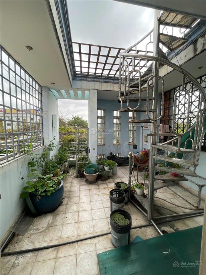 Mặt tiền vành đai trong vị trí đẹp khu tên lửa aeon bình tân. dt 4x21m, giá 16,5 tỷ