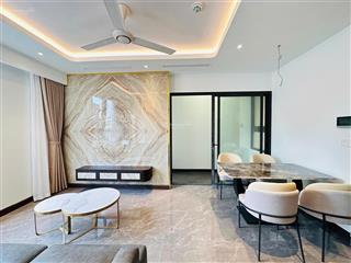 Cho thuê căn hô 57m2 2pn + 2wc full nội thất cao cấp gía rẻ tại the gloria, số 8 nguyên hồng