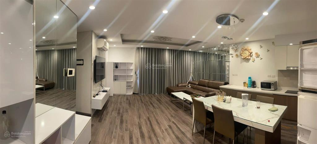 Cho thuê căn hộ 108m² 3pn + 2wc full đồ giá rẻ tại hong kong tower, huỳnh thúc kháng kéo dài