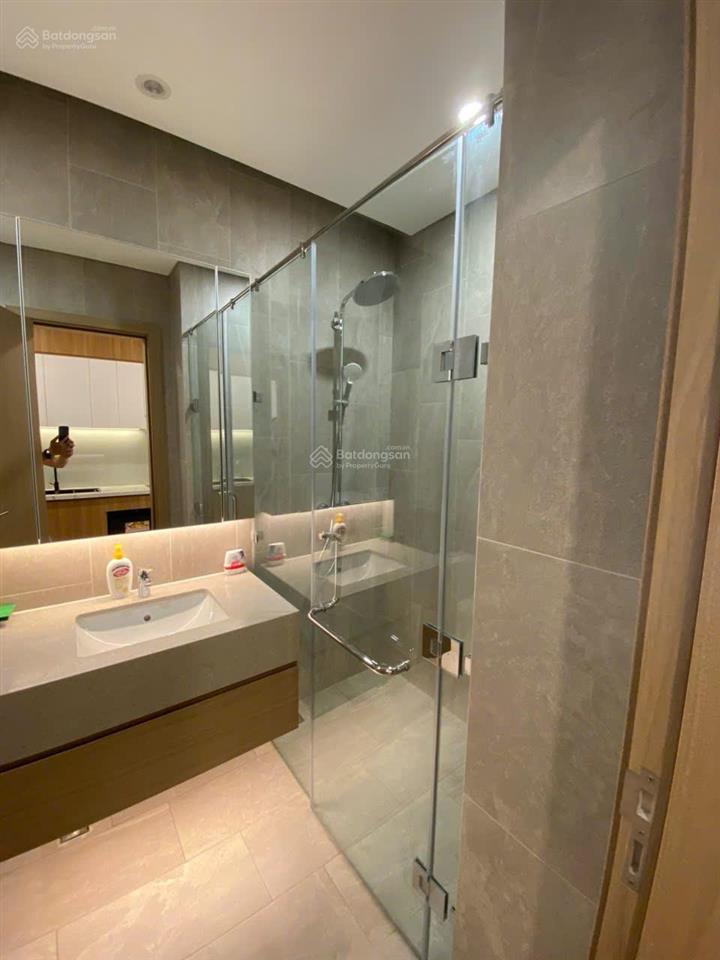 Cho thuê căn studio giá rẻ 44m² tại le capitole 27 thái thịnh, về ở ngay