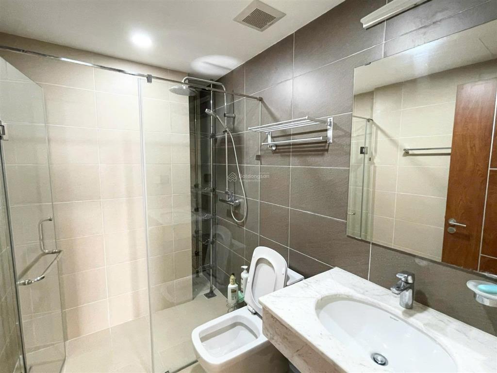 Cho thuê căn hộ giá rẻ 60m² 1pn+1wc full nội thất tại le capitole 27 thái thịnh, về ở ngay