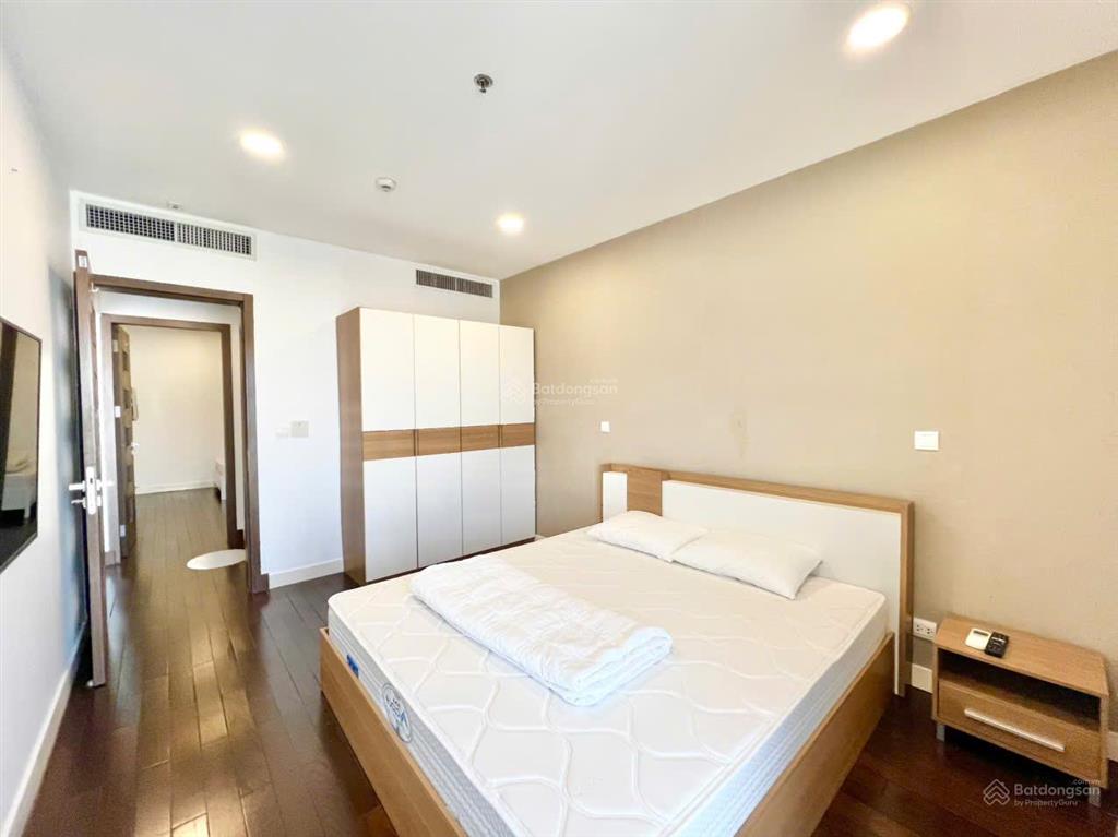 Cho thuê căn hộ giá rẻ 65m² 2pn + 2wc full nội thất tại the ninety complex 90 đường láng