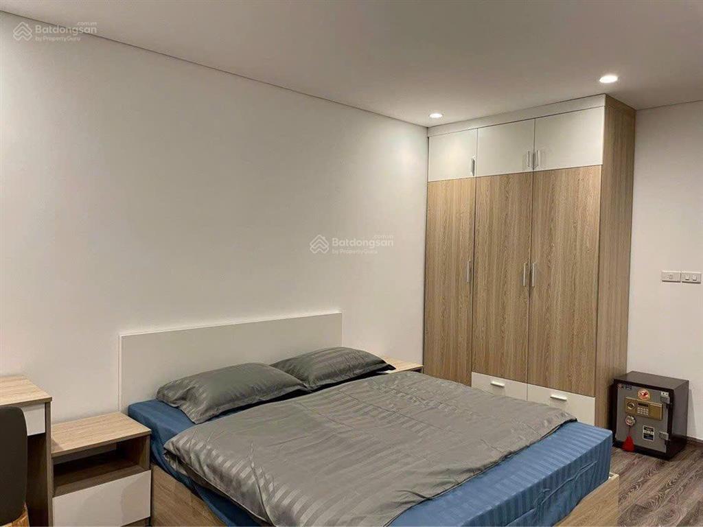 Cho thuê chcc 45m² 1pn + 1wc giá rẻ tại hong kong tower, đê la thành full nội thất