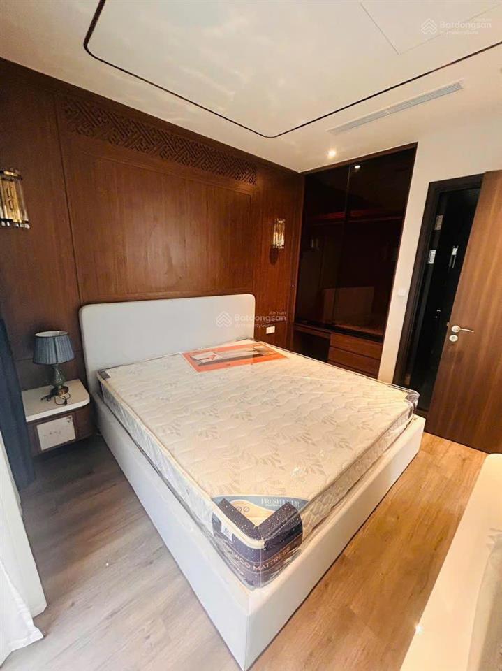 Cho thuê chcc 64m2 2pn + 2wc full nội thất cao cấp giá rẻ tại the gloria số 8 nguyên hồng