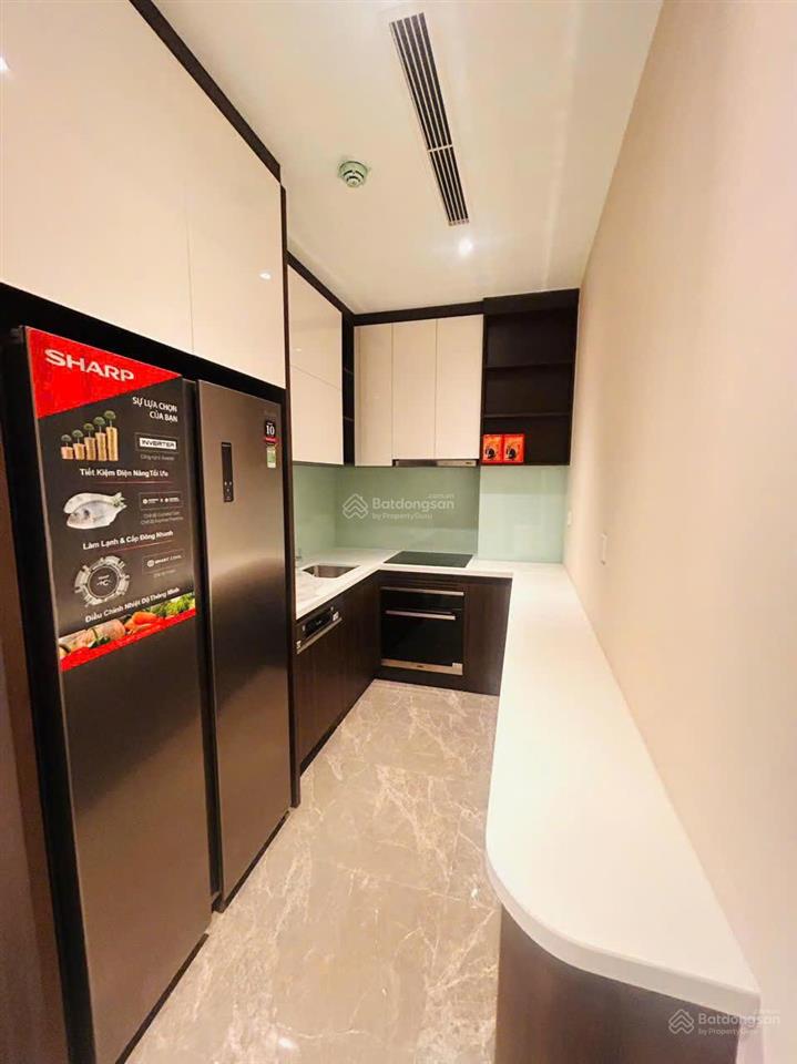 Cho thuê chcc 64m2 2pn + 2wc full nội thất cao cấp giá rẻ tại the gloria số 8 nguyên hồng