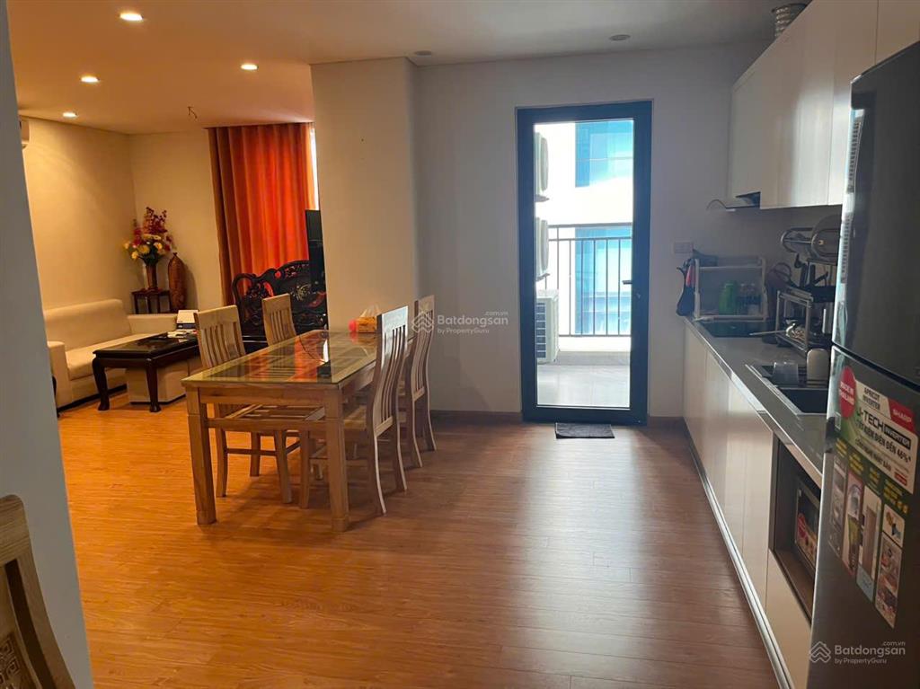 Cho thuê căn hộ 80m2 2pn + 2wc giá rẻ full nội thất tại hong kong tower