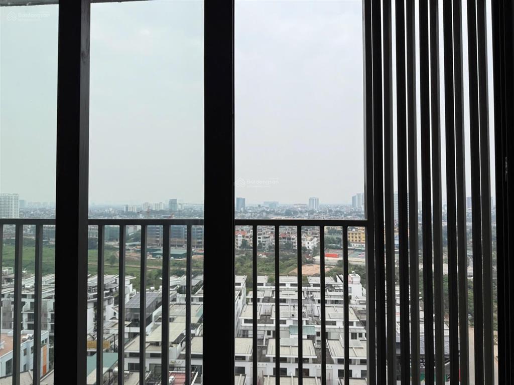 Cho thuê căn hộ 3pn + 3wc chung cư khai sơn citi long biên, hà nội.
