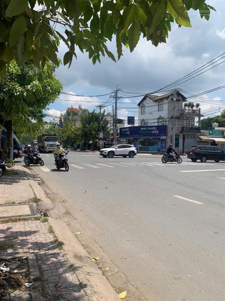 Nhà mặt tiền 1 trệt 1 lầu, đường lê thị riêng thới an dt 4,5mx12,5m giá 7,4 tỷ còn thương lượng