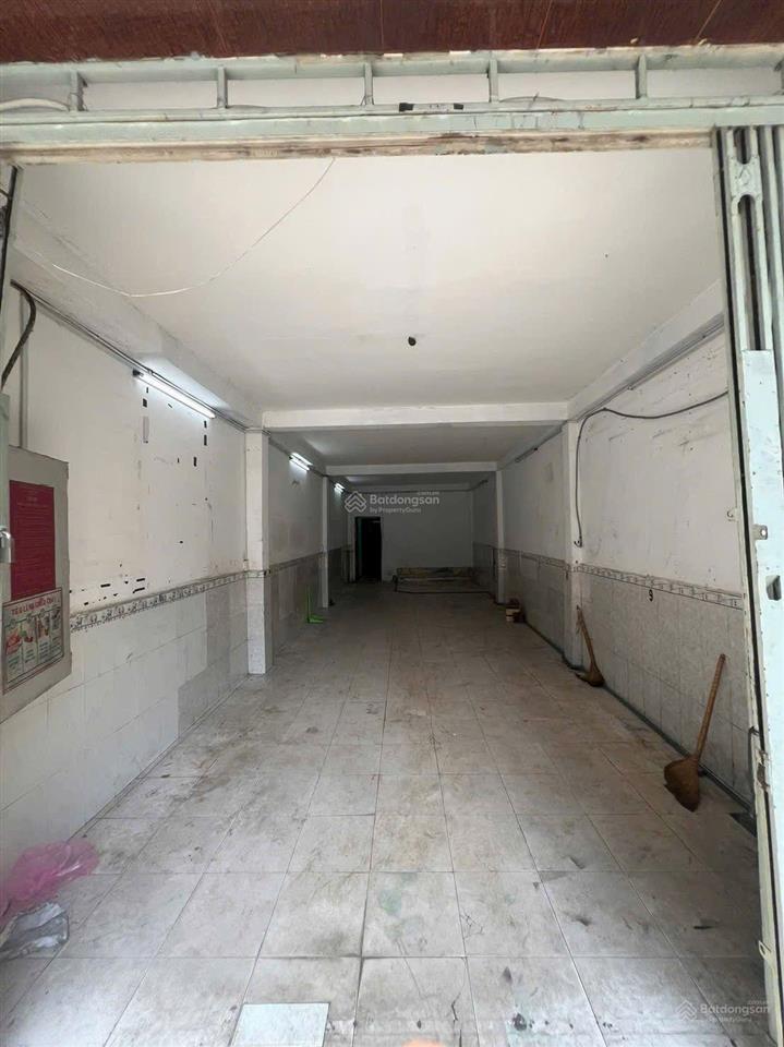 Bán gấp trong tháng  bán nhà mặt tiền nguyễn biểu 76.7m² 4 tầng  24.8 tỷ