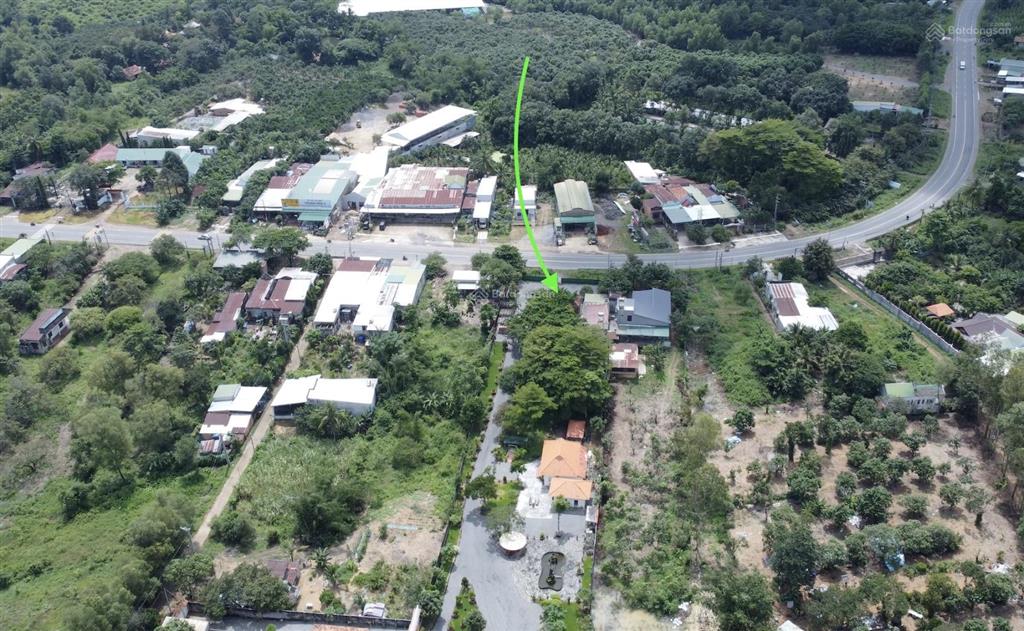 [cực hiếm] 1.1ha đất mặt tiền ql22 ngang hơn 30m nở hậu, 600m2 thổ cư, gần chợ la ngà