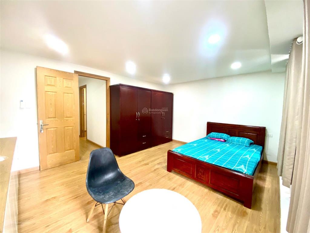 Bán nhà cạnh sân bay 50 m2 2 tầng 4 tỷ nhỉnh hẻm ô tô cạnh mặt tiền (tân bình)