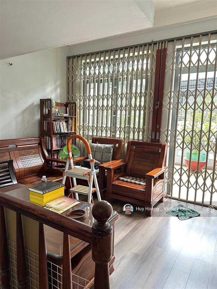 Bán nhà hẻm 62 trương công định, p.14, tân bình  4 tầng, 56.8m², hẻm 8m, xe hơi trong nhà