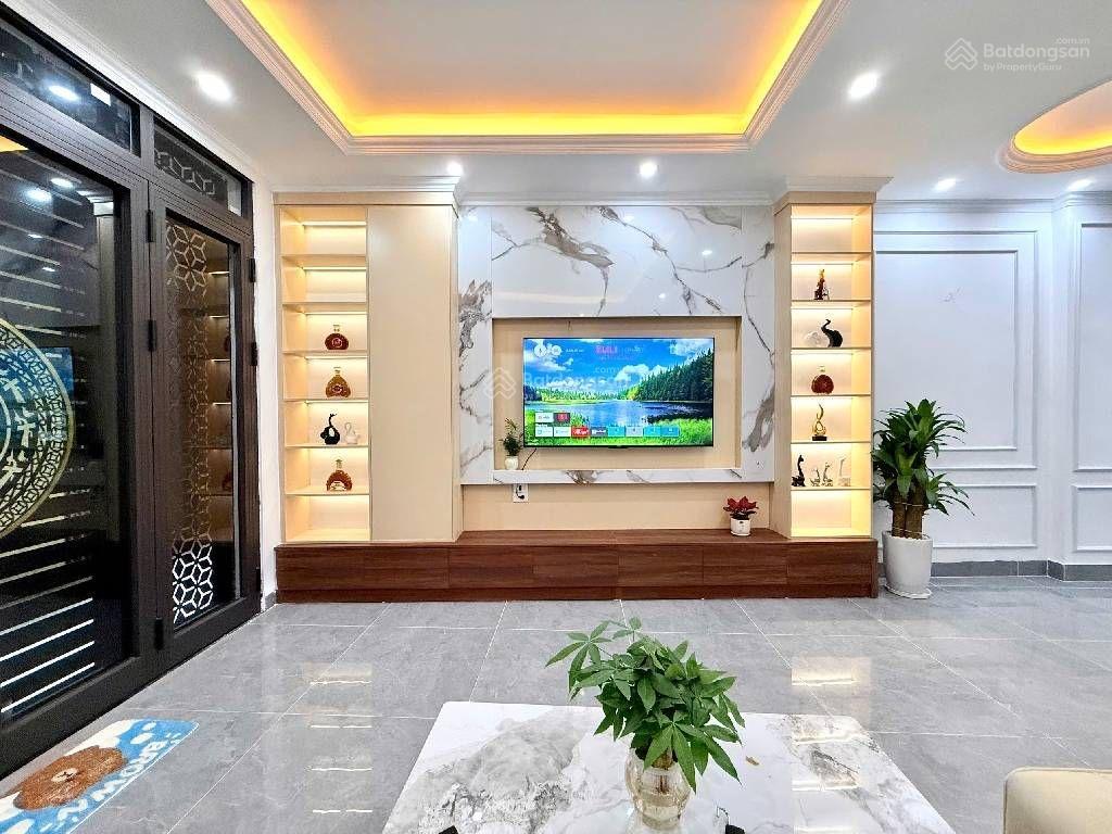 Chính chủ bán nhà thường tín dt50m2 giá hơn 4 tỷ ô tô đô cửa vị trí rất đẹp giao thông thuận lợi