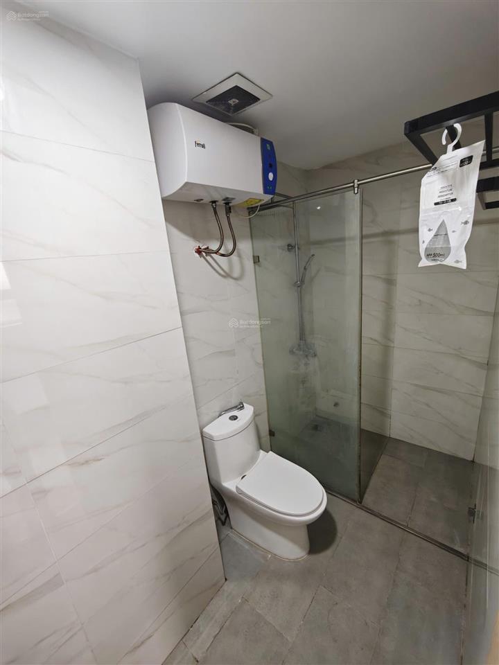 Chính chủ cần bán gấp căn góc  tầng cao 2pn 72m2 giá siêu hời 5,5 tỷ