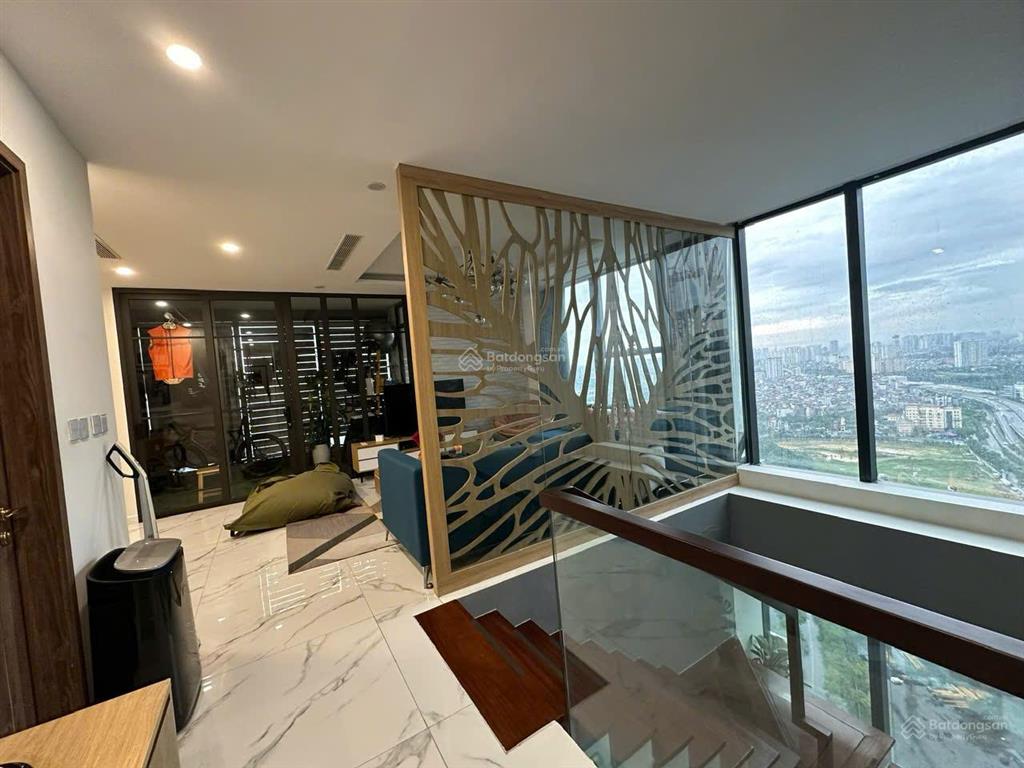 Cho thuê căn hộ duplex 4 phòng ngủ tại sunshine city, 60 triệu, 195m2, siêu hot