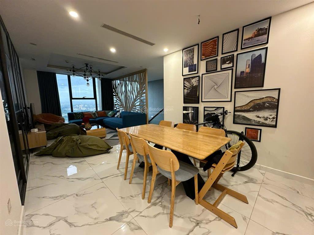 Cho thuê căn hộ duplex 4 phòng ngủ tại sunshine city, 60 triệu, 195m2, siêu hot