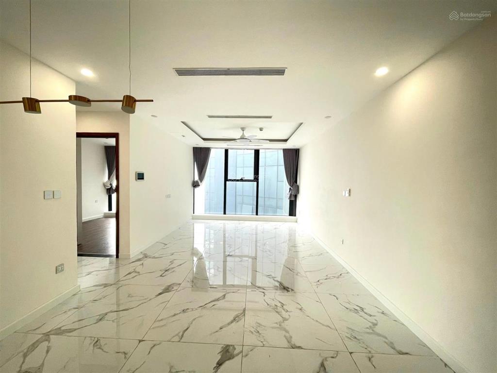 Siêu phẩm  cho thuê căn hộ hoa hậu sunshine city 116m2 view sông hồng