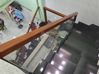 Bán nhà riêng ngay trường học bình tân, hẻm thông 10m, kinh doanh thoải mái shr công chứng ngay