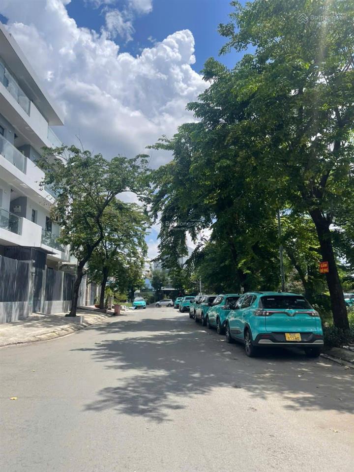 Chủ cần bán nhà c4 đặng thùy trâm gần trường văn lang đường 12m thông 5x21m, 101,2m2